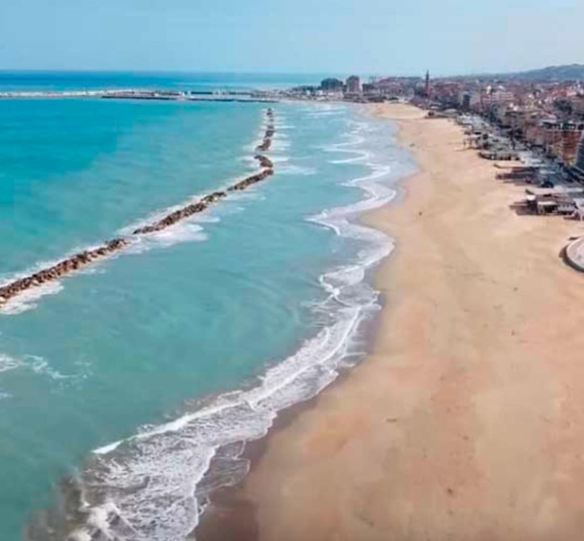 La Voce Del Mare 3 Apartment Civitanova Marche Exterior foto